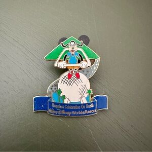 Disney WDW Walt Disney World Goofy Pin